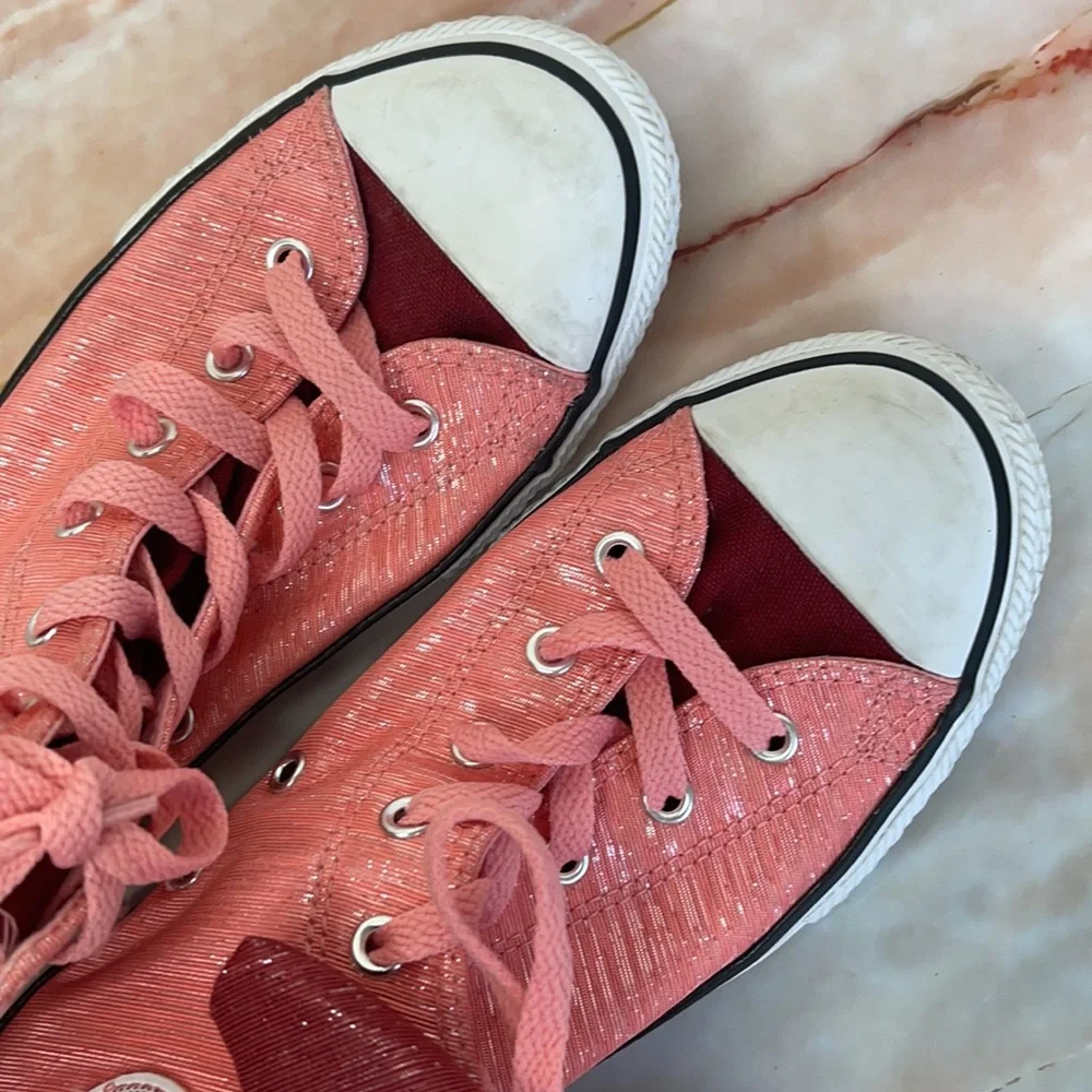 CONVERSE | Junior Chuck Taylor Bow Back Hi-Tops - Picture 12 of 14
